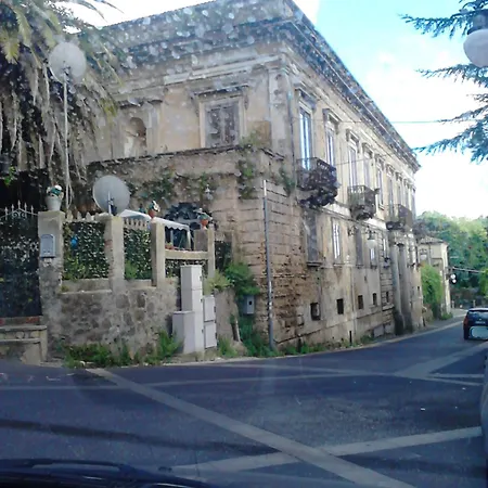 Ellebi Apartamento *
