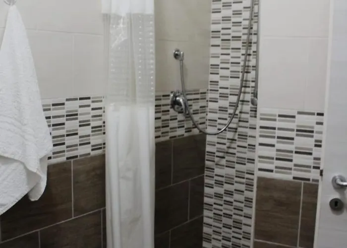 Ellebi * 维博瓦伦蒂亚