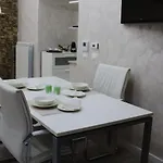 Ellebi
