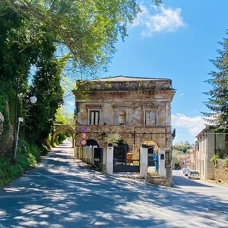 Ellebi Apartamento *