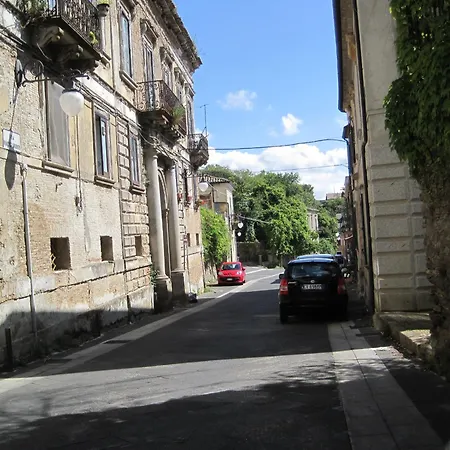 Ellebi Apartamento *