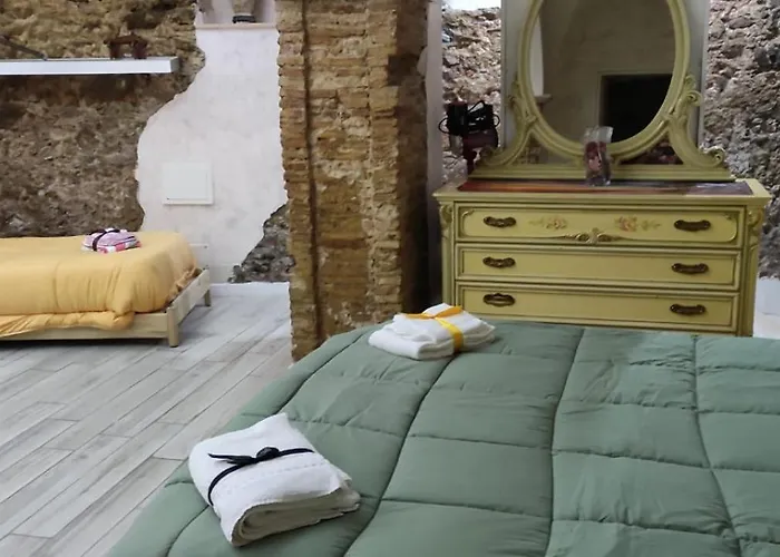 Ellebi 公寓 维博瓦伦蒂亚